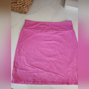 American Eagle pull on Mini Skirt in Pretty pink size Small